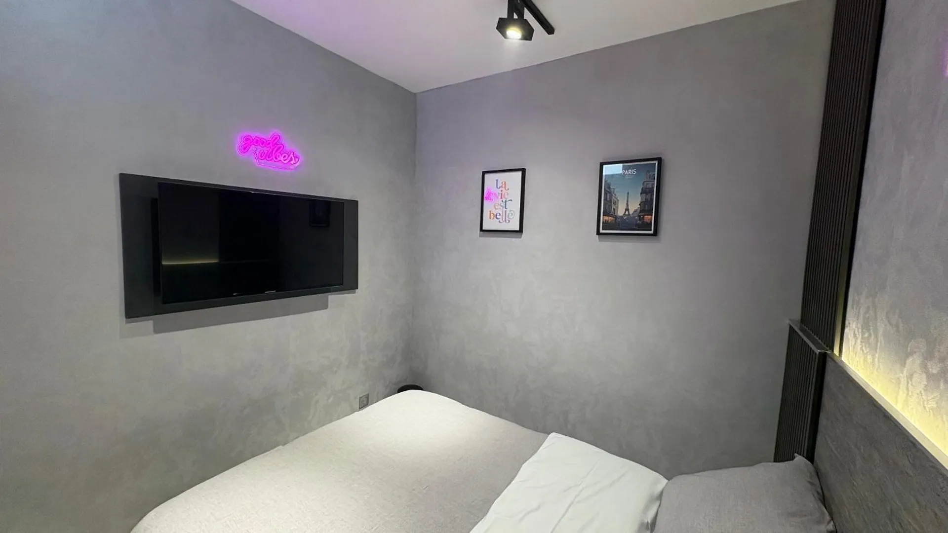 פריז Hotel De Touraine Belleville